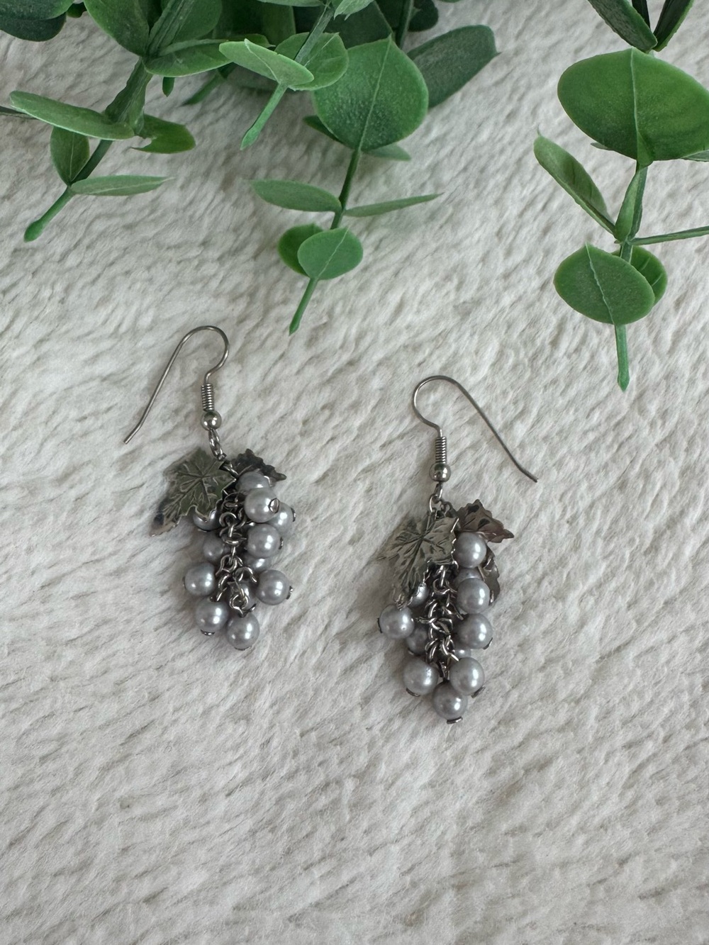 🌷3/15🌷 Silver Faux Pearl Grape Cluster Dangle Earrings – Women Jewelry